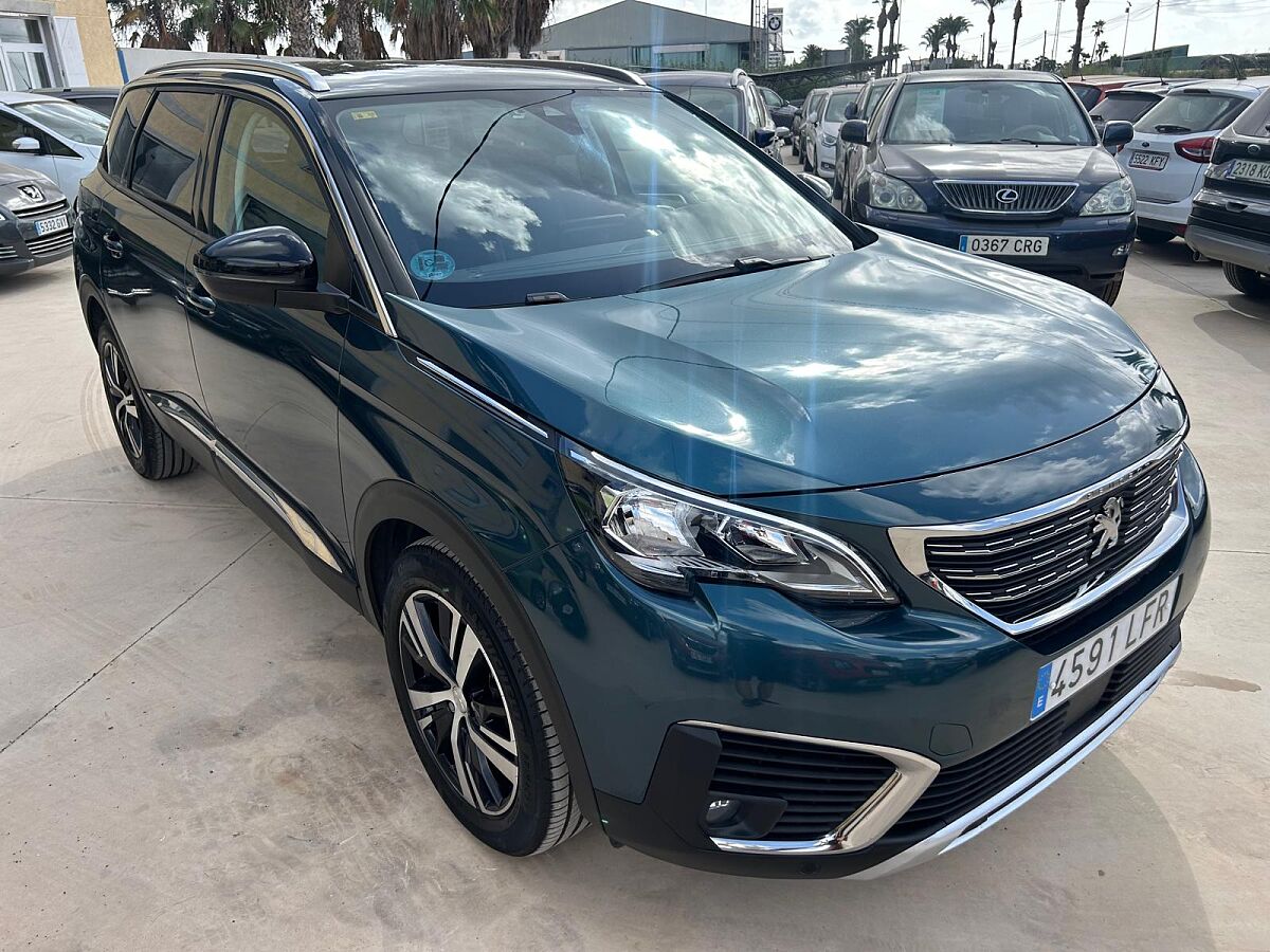 PEUGEOT 5008 ALLURE 1.2 E-THP AUTO SPANISH LHD IN SPAIN 56K 7 SEATS SUPERB 2020